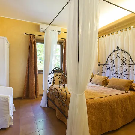 Sleeps 8 Pool Air Con Wifi * لسا